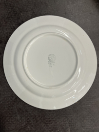 Diner bord 23,5 cm SC jaren 20-50 , borden kunnen iets craquelé hebben of een heel klein chipje op een niet zichtbare plaats