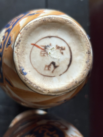 Sierlijke paar Japanse Imari vaasjes