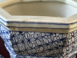 Antiek Chinese Blauw witte vaas met oren