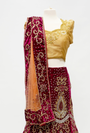 Lehnga Wine