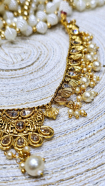 GOLD KUNDAN 4