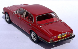 MATRIX SCALE MODELS - 1/43 - JAGUAR - XJ6 SIII 4.2 1979 - DAMSON RED LIMITED EDITION (02-11-2024)