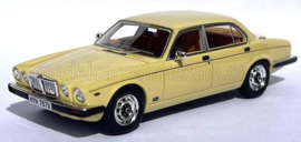 MATRIX SCALE MODELS - 1/43 - JAGUAR - XJ6 SIII 4.2 1979 - PORTLAND BEIGE LIMITED EDITION (02-11-2024)