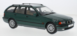 MCG - 1/18 - BMW - 3-SERIES 325i TOURING SW STATION WAGON 1995 - DARK GREEN MET (23-11-2024)
