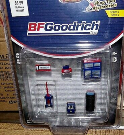 GREENLIGHT 1/64 ACCESSORIES - SET OFFICINA GARAGE BFGOODRICH TOOL SET - BLUE RED BLACK 16080b