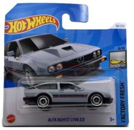 MATTEL HOT WHEELS - 1/64 - ALFA ROMEO GTV6 3.0