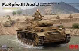 RYE FIELD MODELS Pz. Kpfw. III Ausf.J met volledig interieur