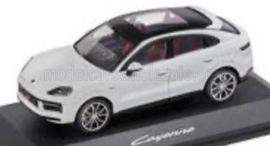 SPARK-MODEL - 1/43 - PORSCHE - CAYENNE E-HYBRID COUPE (E3 II) 2024 - WHITE MET (02-11-2024)