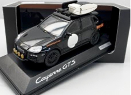 SPARK-MODEL - 1/43 - PORSCHE - CAYENNE GTS (E1) PSUV 2002 - BLACK LIMITED 1500 ITEMS (02-11-2024)