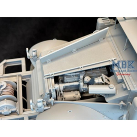 ANDYS HHQ 1/16 M3/M3A1 U.S. Halftrack 2 in 1 (07-02-2025)