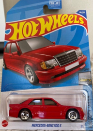 MATTEL HOT WHEELS - 1/64 - MERCEDES-BENZ 500 E