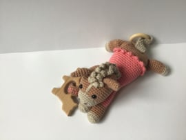 Veulentje met bijtring