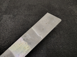 List Under/ LH  (United UPB-100)