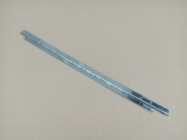 Hinge (Rowe-AMi RI-2)