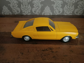 Plastic: Ford Mustang Fastback (1965) 30cm