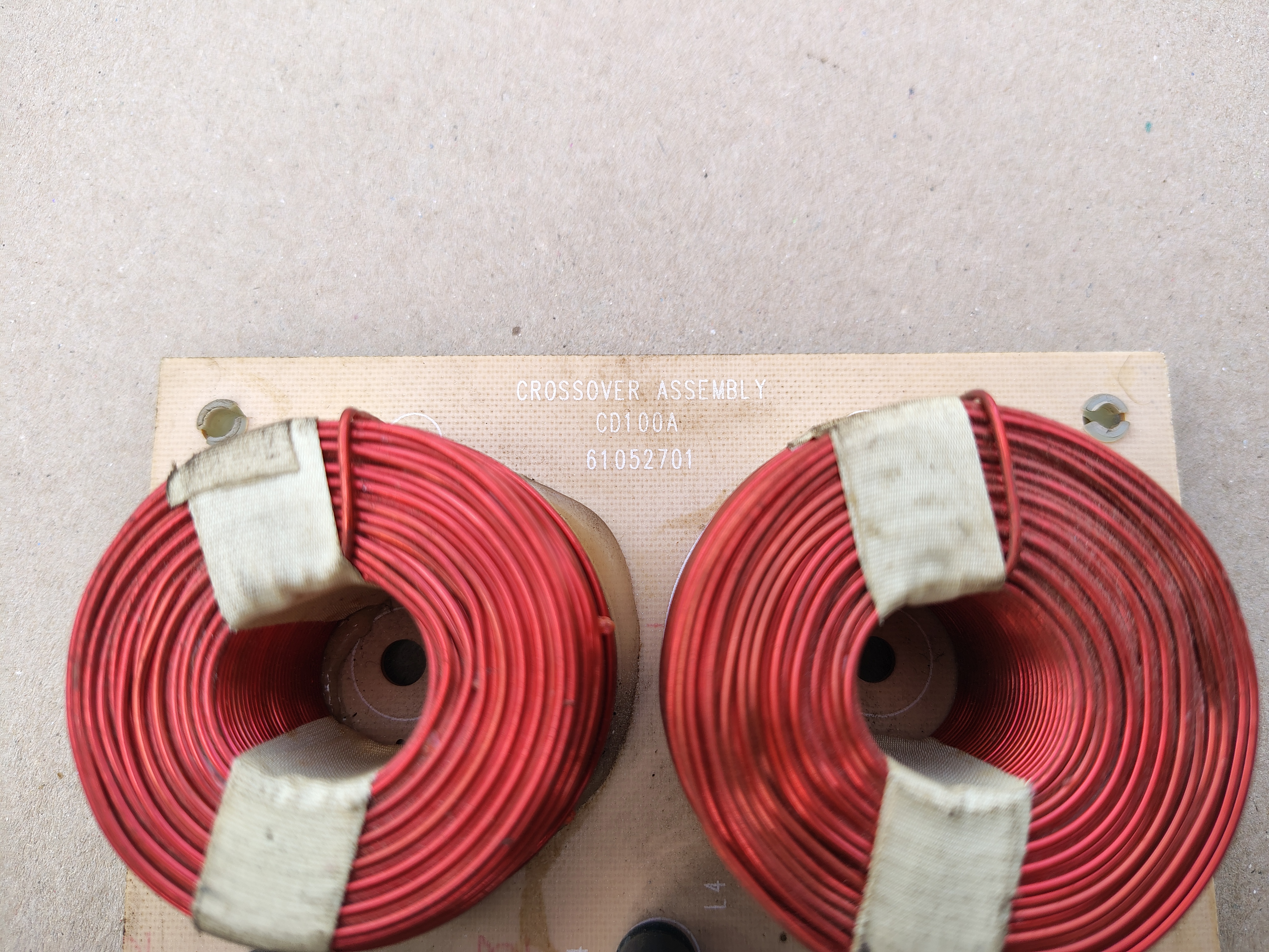 Crossover Network Speaker Board/ 61052701 (Rowe-AMi/ CD100A)