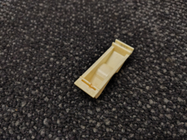 Push Button/ " Q " (NSM Prestige) White