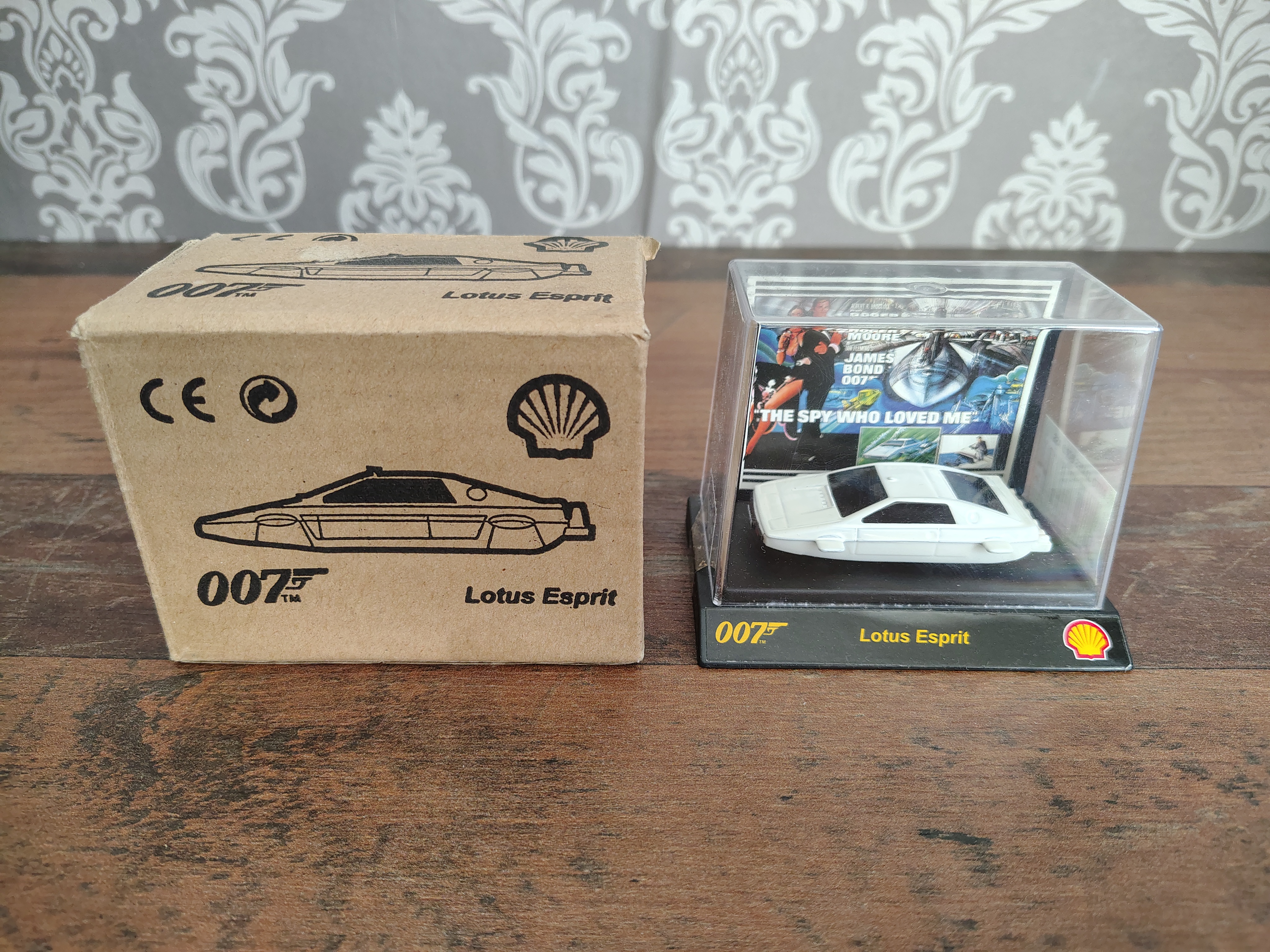 Lotus Esprit/ James Bond 007/ Shell uitgave/ Nieuw !!