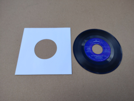 7" Single: The Diamonds - The Church Bells May Ring (1957)