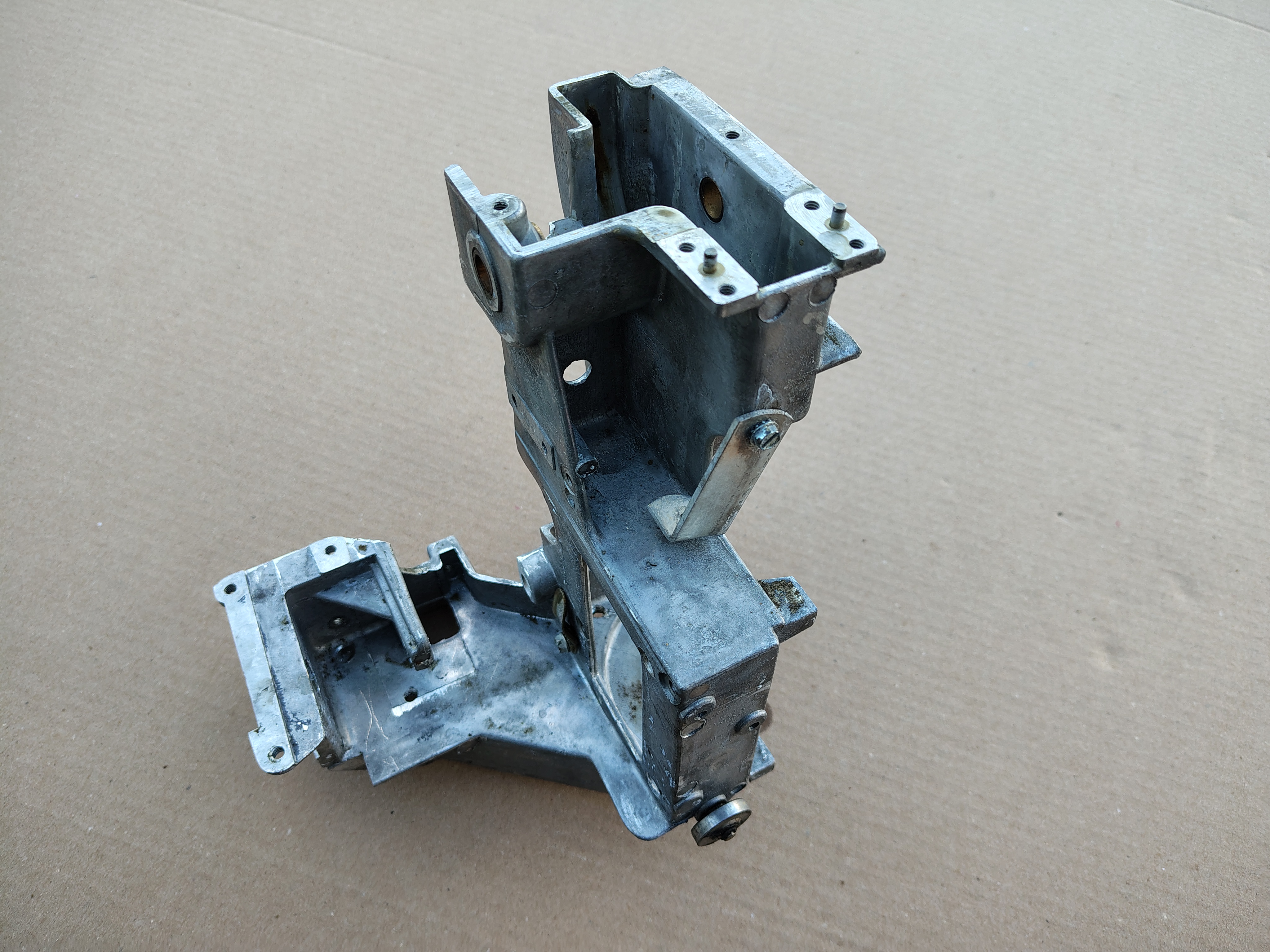 Carriage Frame/ Mechanism (Seeburg Mardi Gras/ STD4)