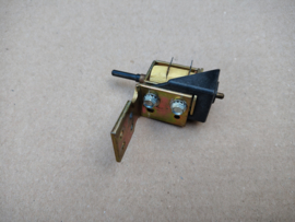 Toggle Solenoid/ Mechanism (Rowe-AMi/ R- Serie)