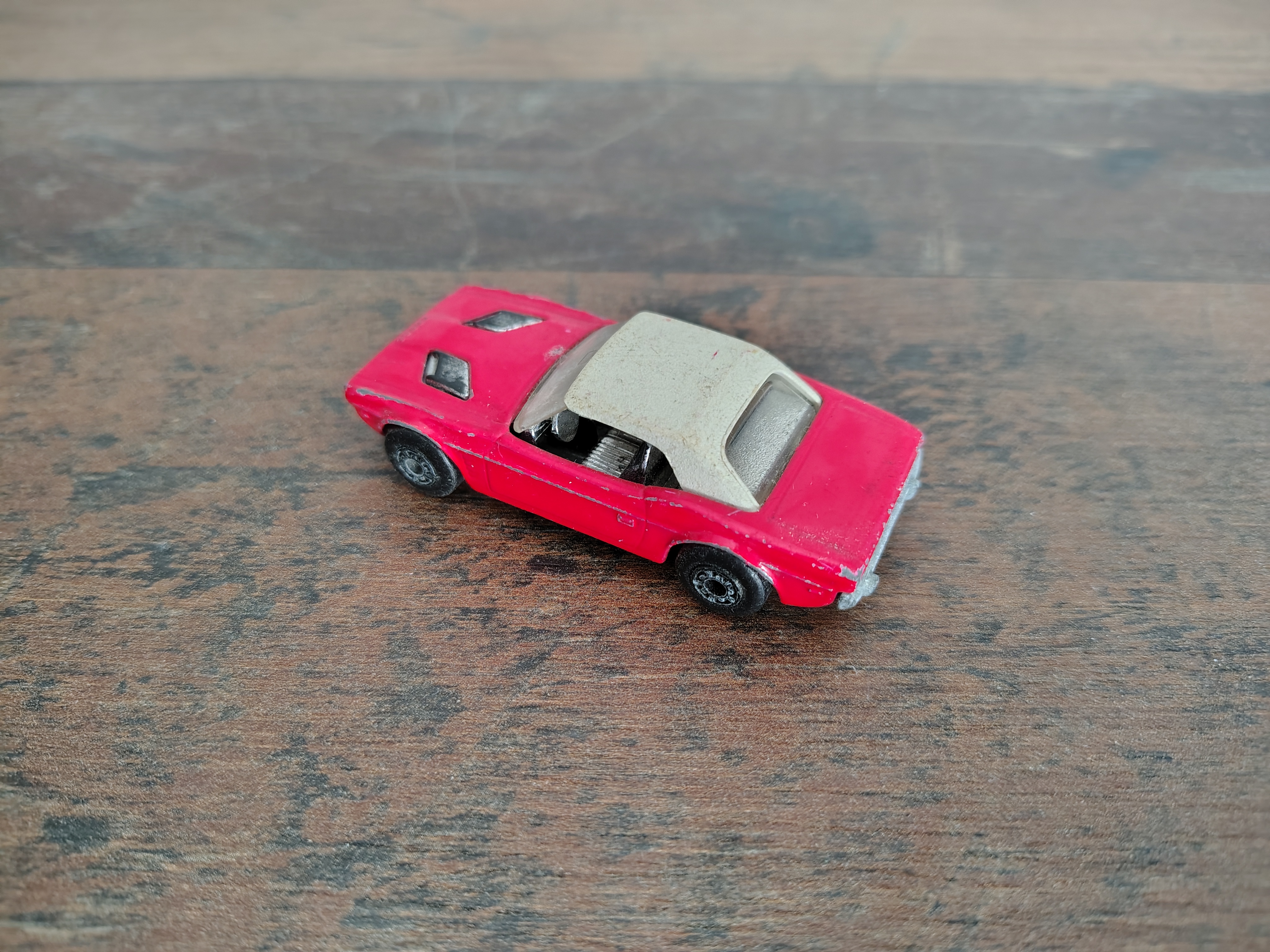 Dodge Challenger/ 1975/ Matchbox/ Superfast