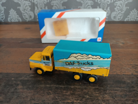 DAF N2800 Parijs -Dakar (DAF Trucks) 1:50 (Lion-car)