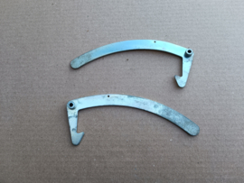 Bracket LH & RH (NSM Prestige)