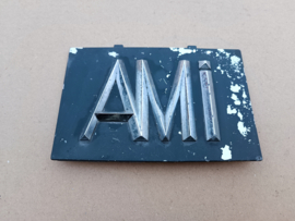Emblem/ Side Casting LH/RH (AMi K200)