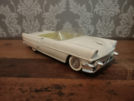 Dealer model Ford Fairlane Convertible (1955) USA