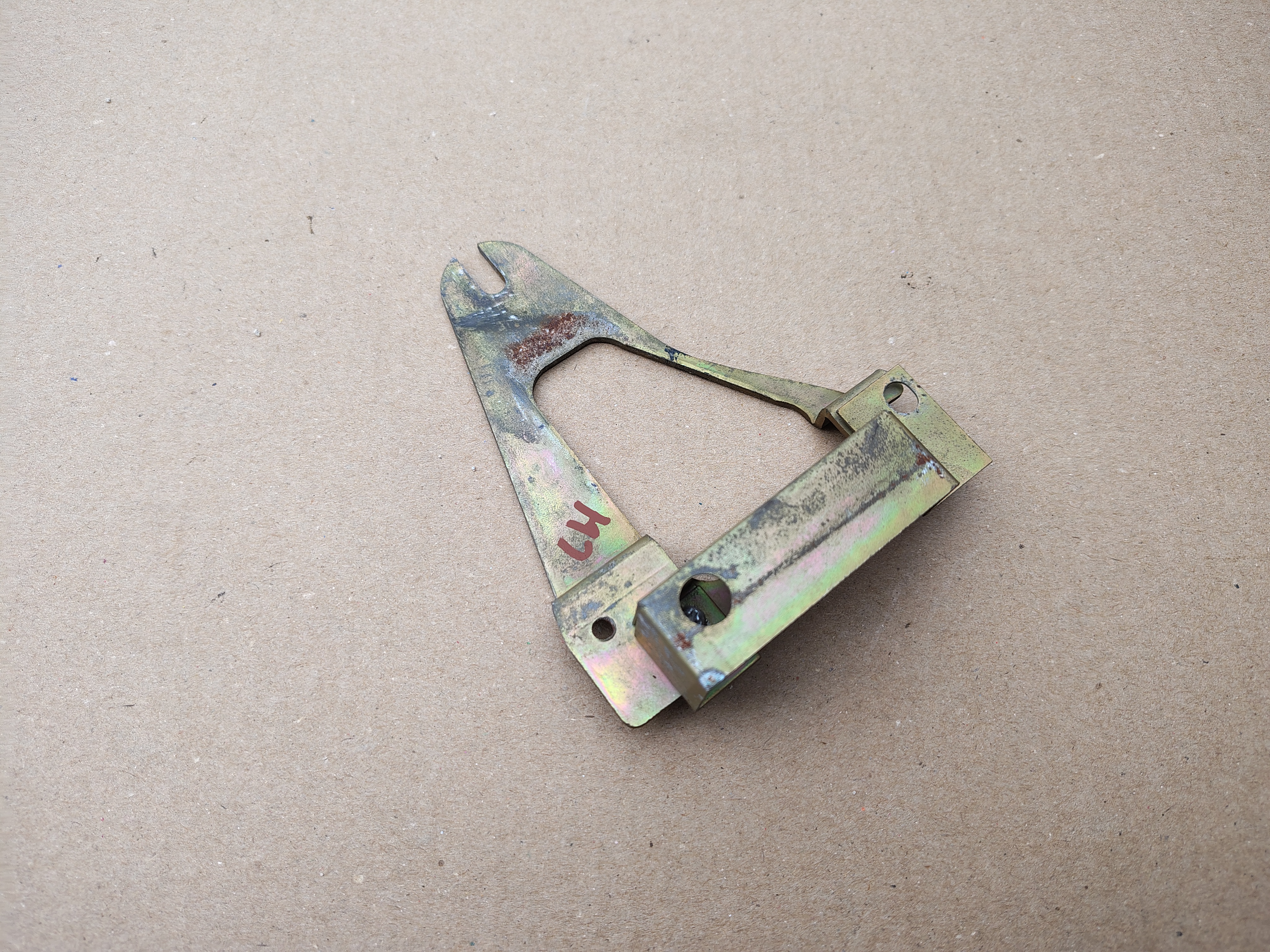 Push Button Panel/ Casting Bracket/ LH (Wurlitzer 3000)