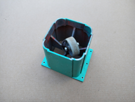 Underfoot (AMi F 120)