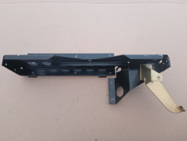 Bracket/ RH/ Mechanism (Wurlitzer 1050/ Sonata)