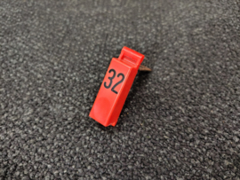 Push Button " 32 " (Rock-ola Tempo 1/ 1475)