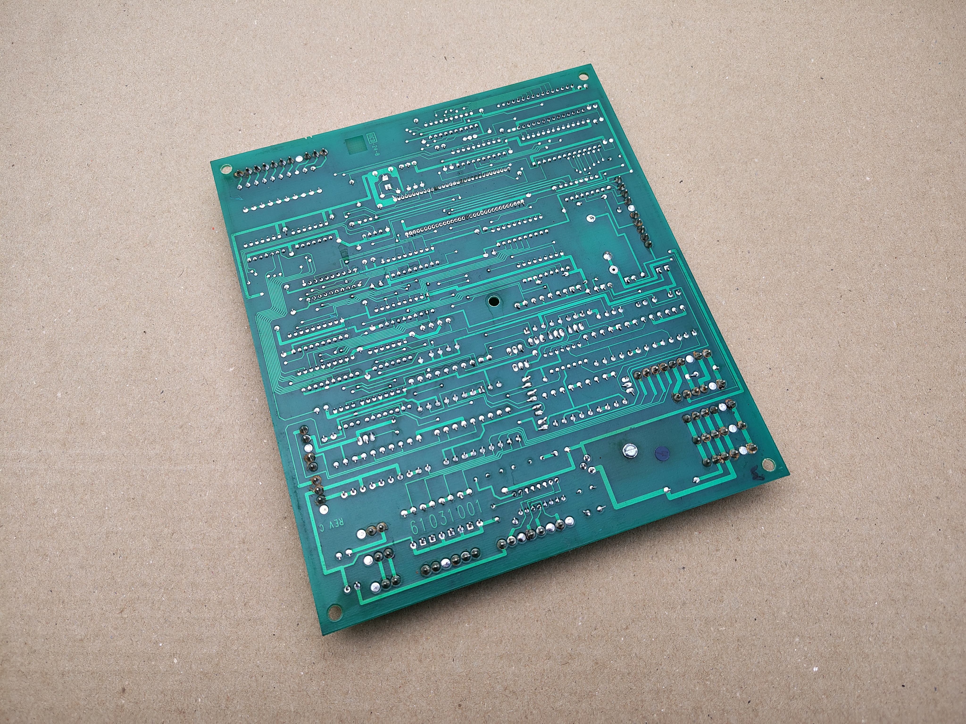 Central Control Computer/ 40832201 (Rowe-AMi 100E/ CD100)