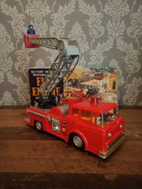 Ford C-850 /Fire Truck/ Batterij/ 1961