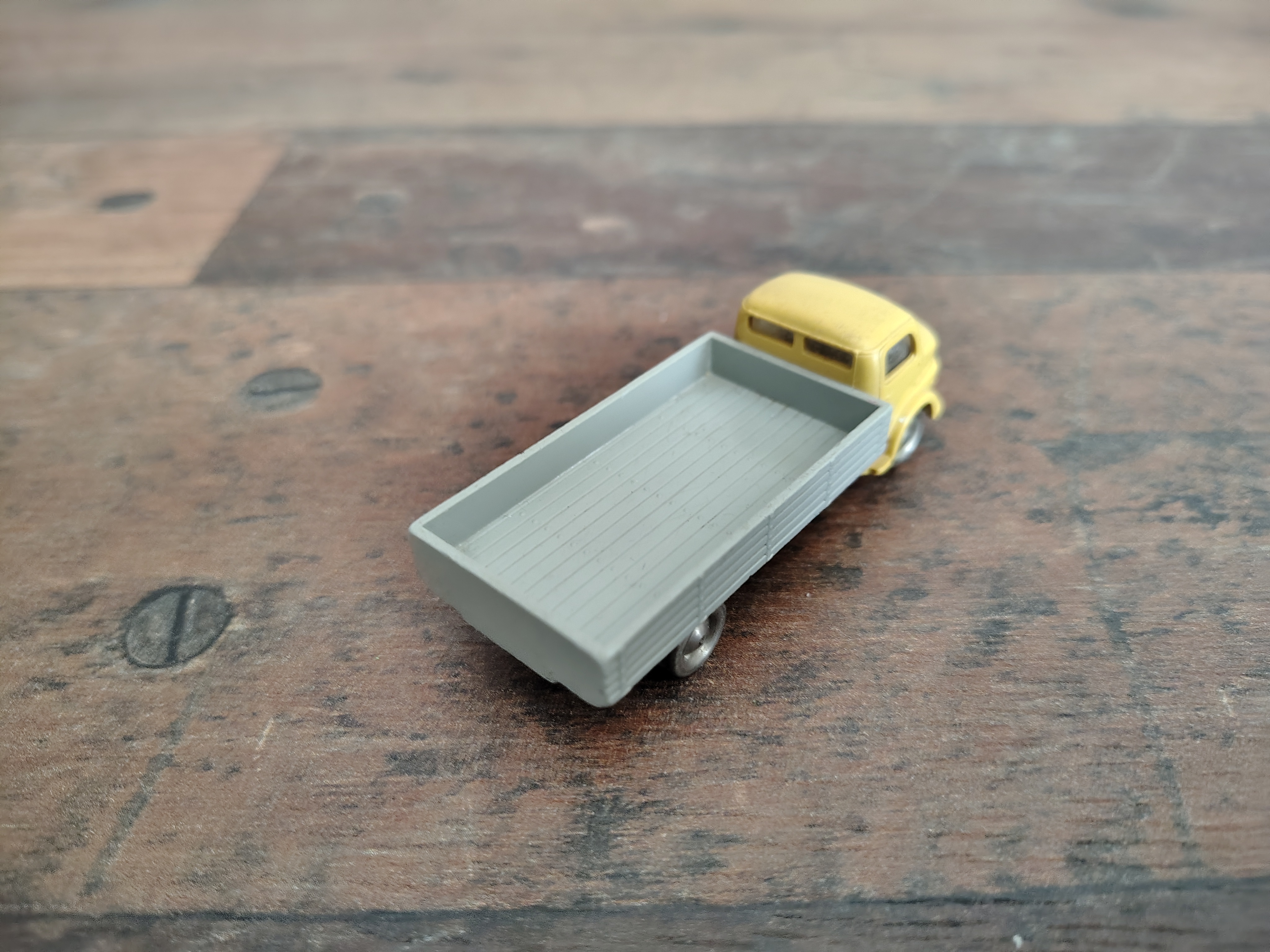 Mercedes LK/ Truck/ Vrachtwagen/ Bakwagen/Lego/ 1:87 (jaren 60)