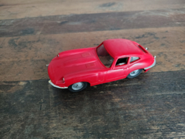 Slotcar: Jaguar E-Type/ 1:32 / Circuit 24 / France / Red