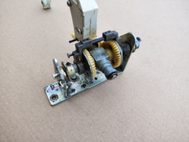 Gripper Arm/ Mechanism  (Wurlitzer 3500)