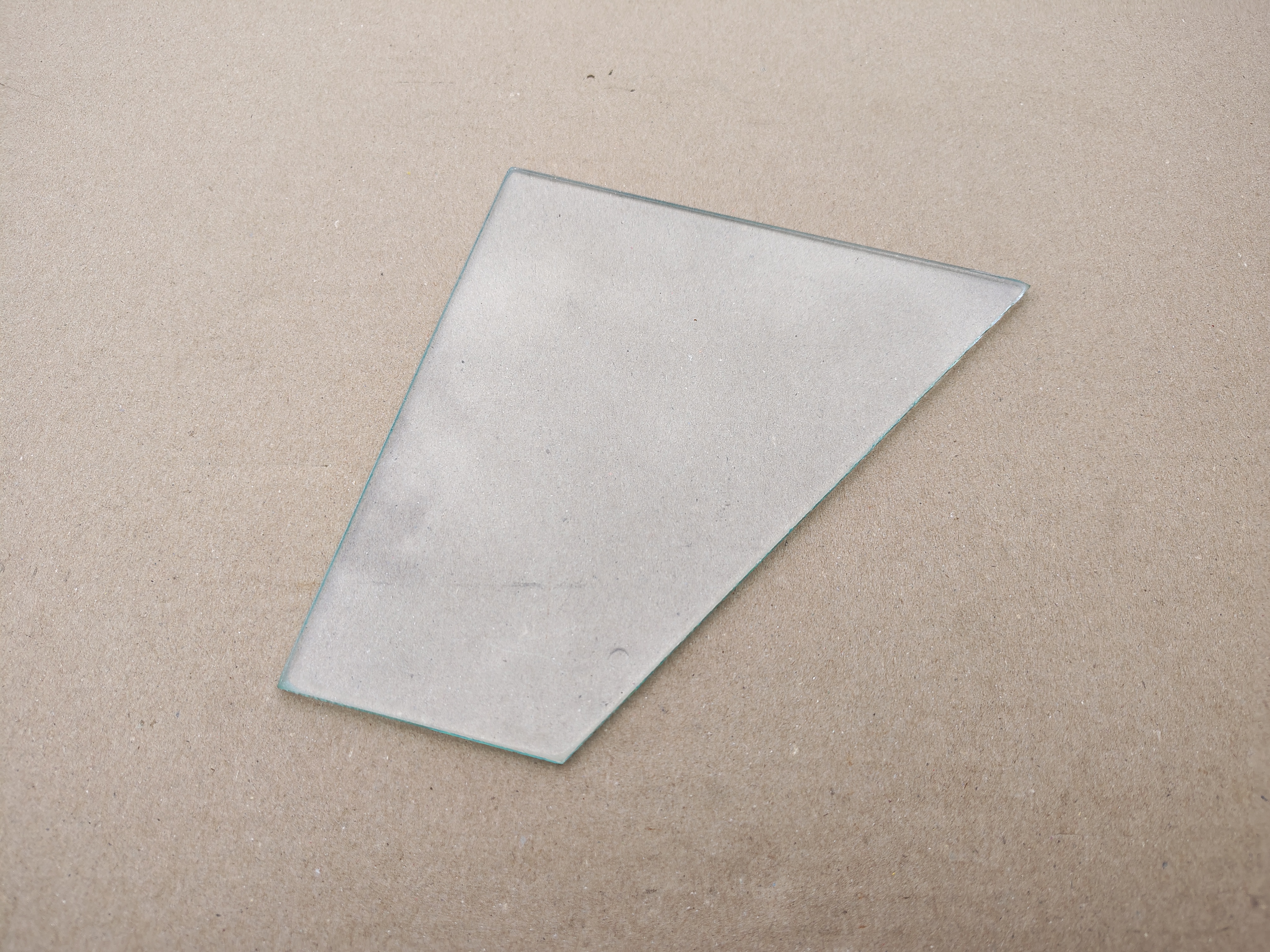 Top Glass LH - RH (Rowe-AMi R92) CD