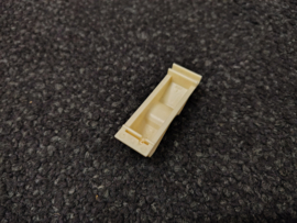 Push Button/ " U " (NSM Prestige) White