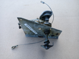 Mouting Plate And Shaft Assembly/ Mechanism (Wurltizer Lyric 1967)