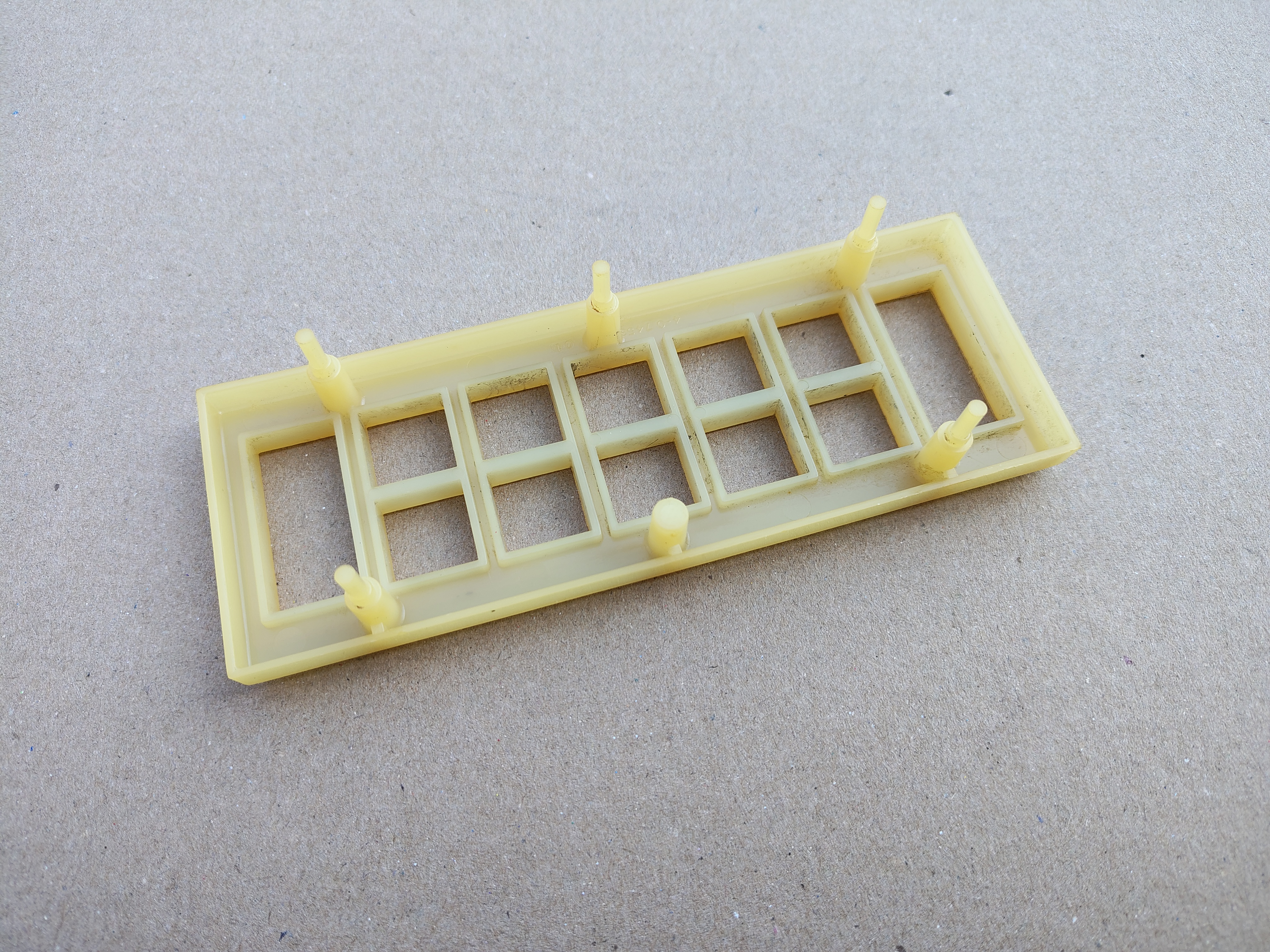 Digital Push Button Frame (Rowe-AMi/ R-92)