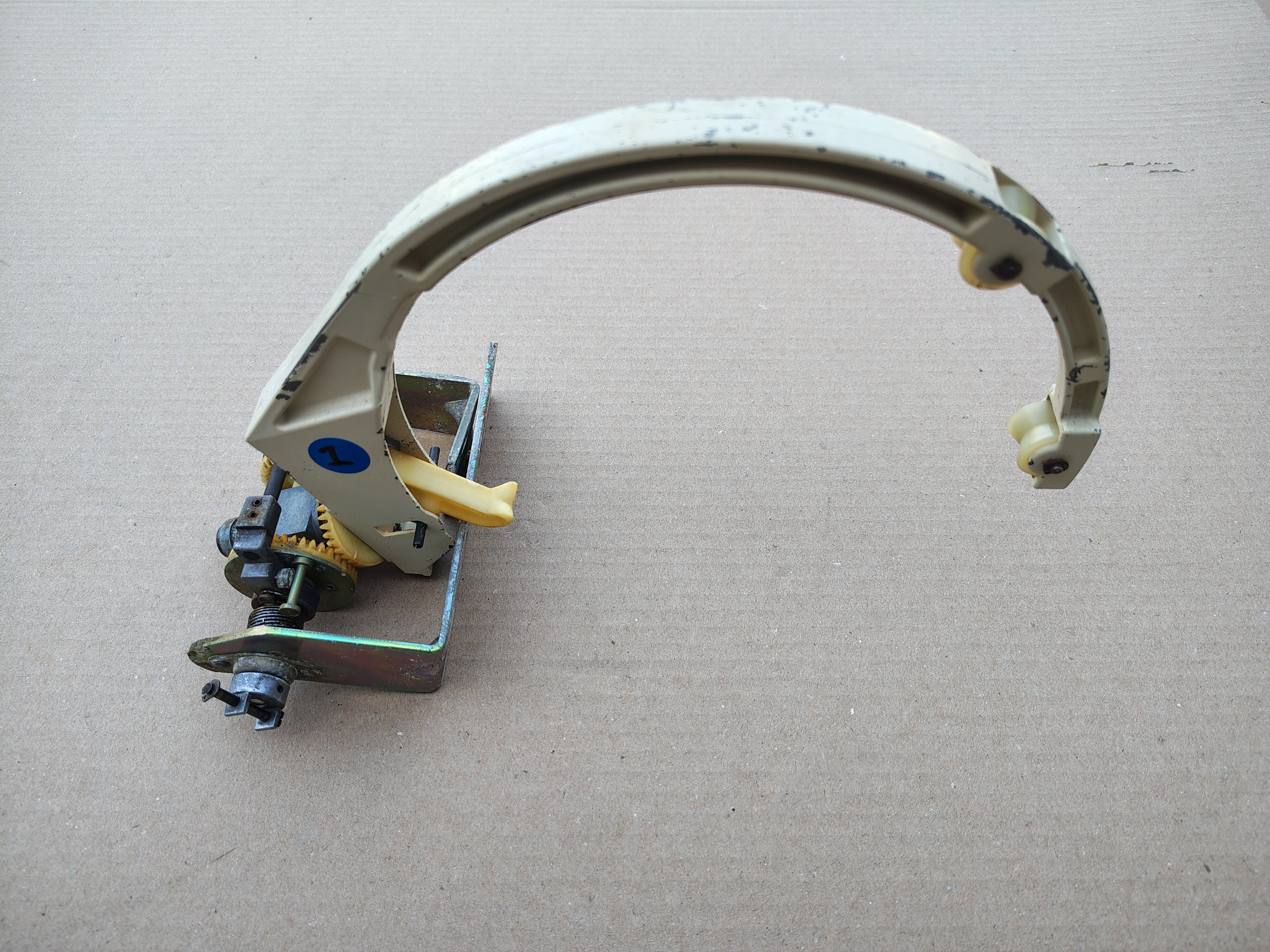 Gripper Arm/ Mechanism (Wurlitzer/ Div)