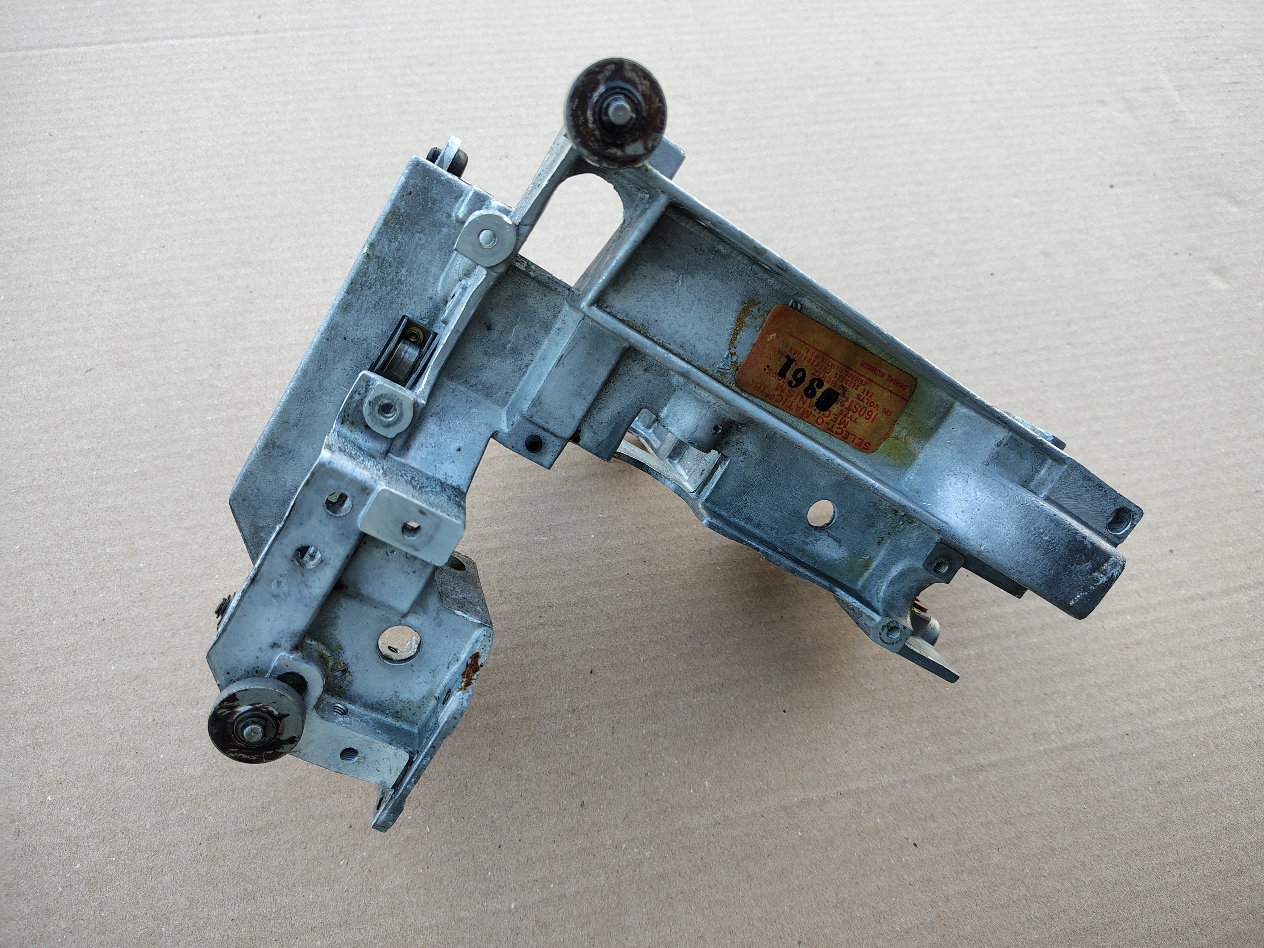 Carriage Frame/ Mechanism (Seeburg Mardi Gras/ STD4)