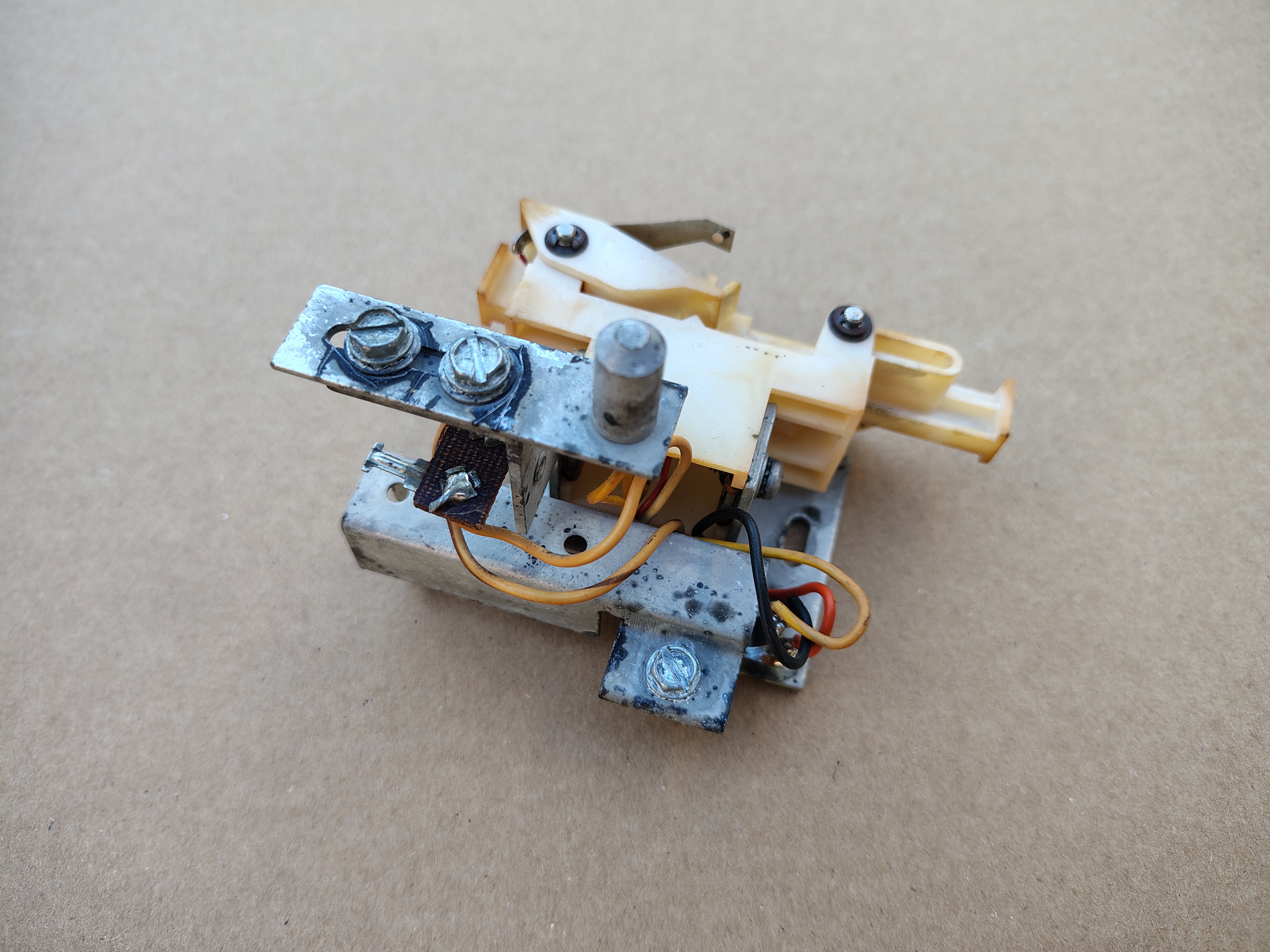 Trip Contact/ Mechanism (Seeburg Div)