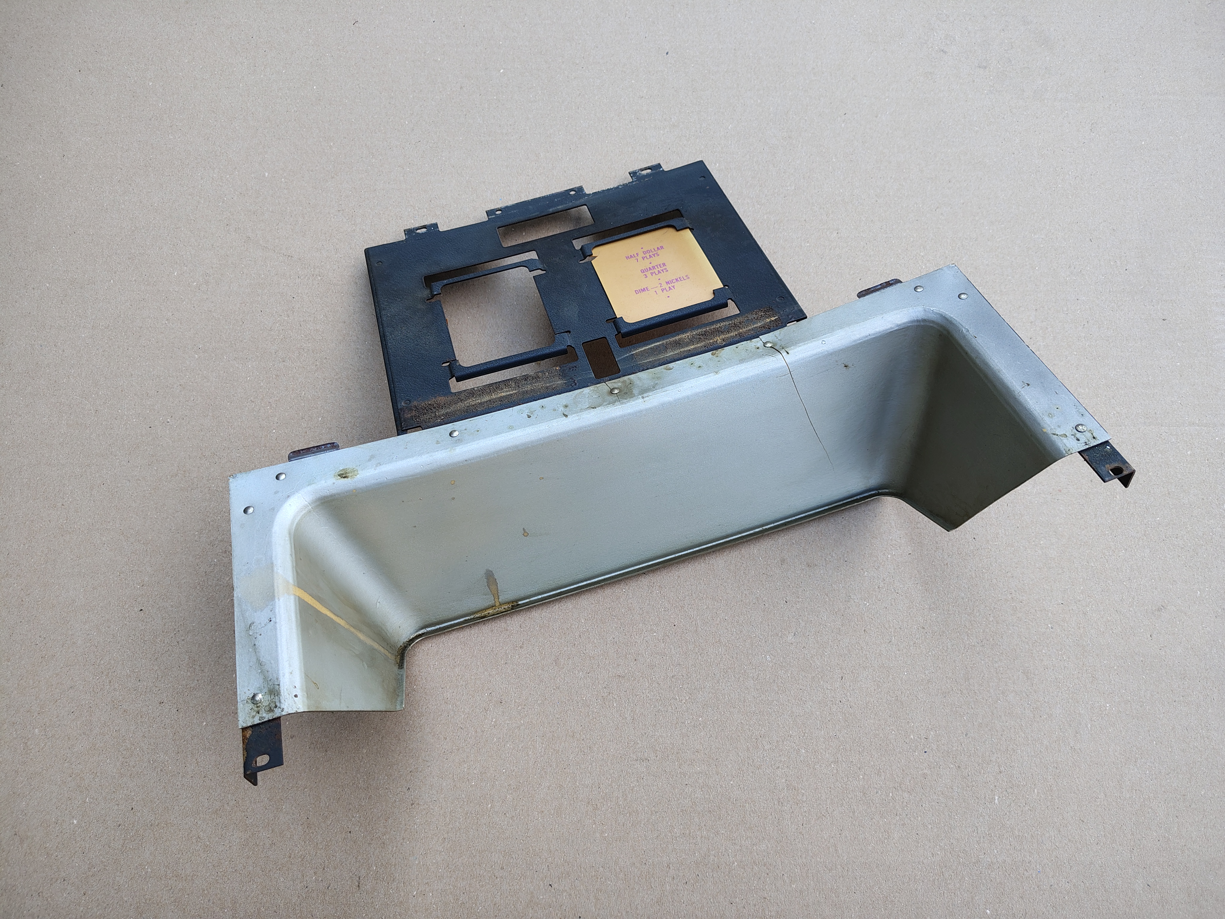 Plastic Cap/ Top Glas (Rock-ola 414/ Capri II (1964)