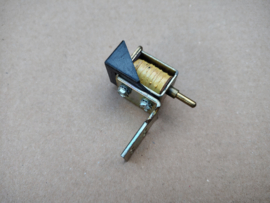 Toggle Solenoid/ Mechanism (Rowe-AMi/ R- Serie)