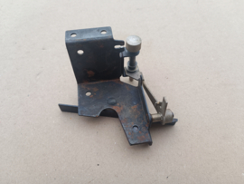 Safety Trip Bracket/ Mechanism (Seeburg /Hecker)