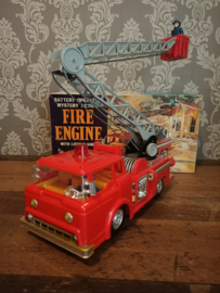 Ford C-850 /Fire Truck/ Batterij/ 1961